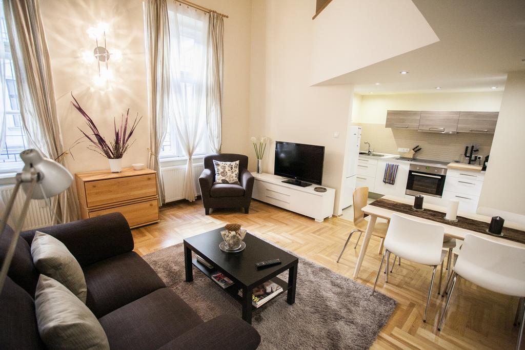 בודפשט Agora Apartment מראה חיצוני תמונה